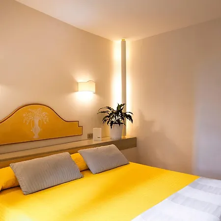 Virgilio Hotel 3*